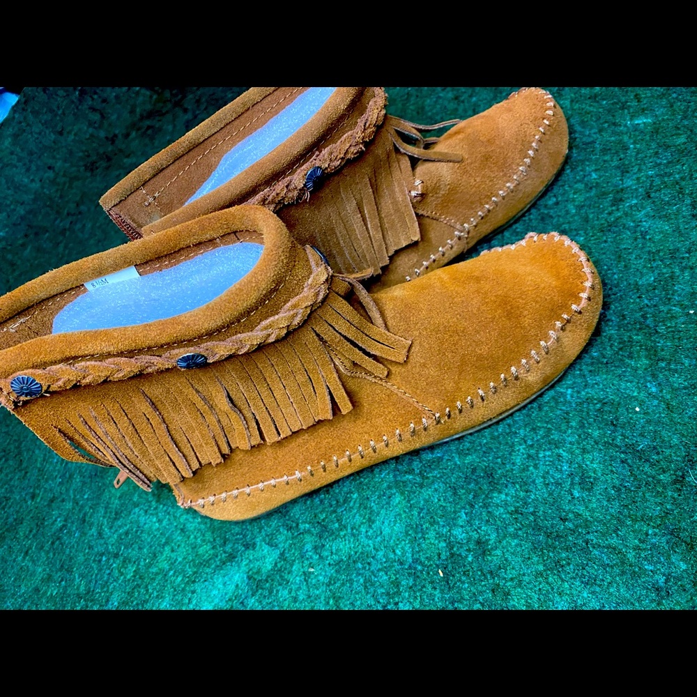 Comfy Cowboy Booties